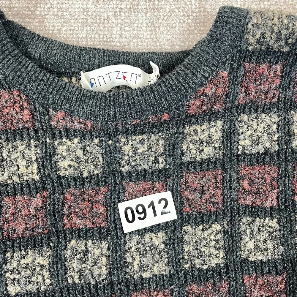 Vintage Jantzen Sweater Mens Large Multicolor Textured Plaid Tight Knit Ribbed